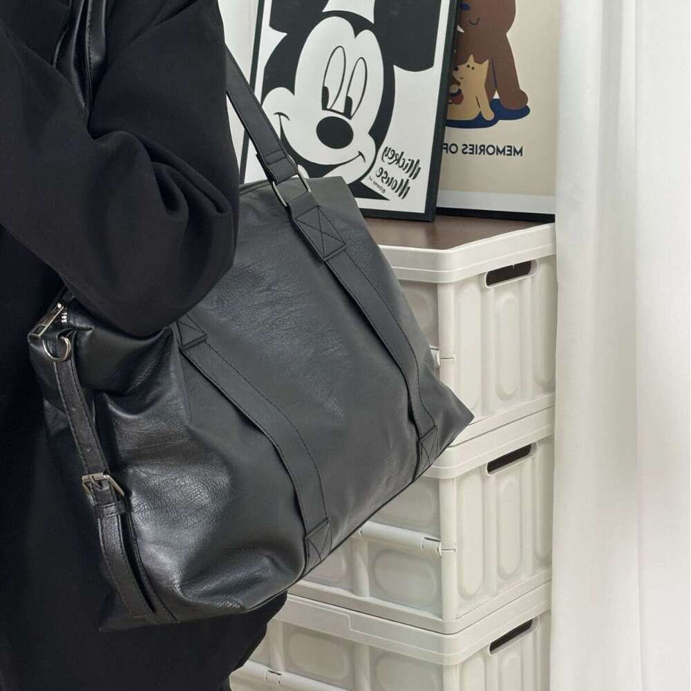 Trendy Cool Handheld Travel for Women 2024 New Korean Style Casual Tote Large Capacity Crossbody Luggage Bag