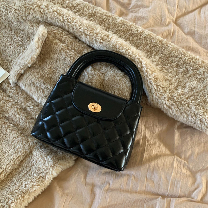 Hot Free Shipping Designer Bag 2025 New Fashion Luxury Bag Small fragrance wind Lingge handbag female new senior sense hand cross body bag 2025s hot