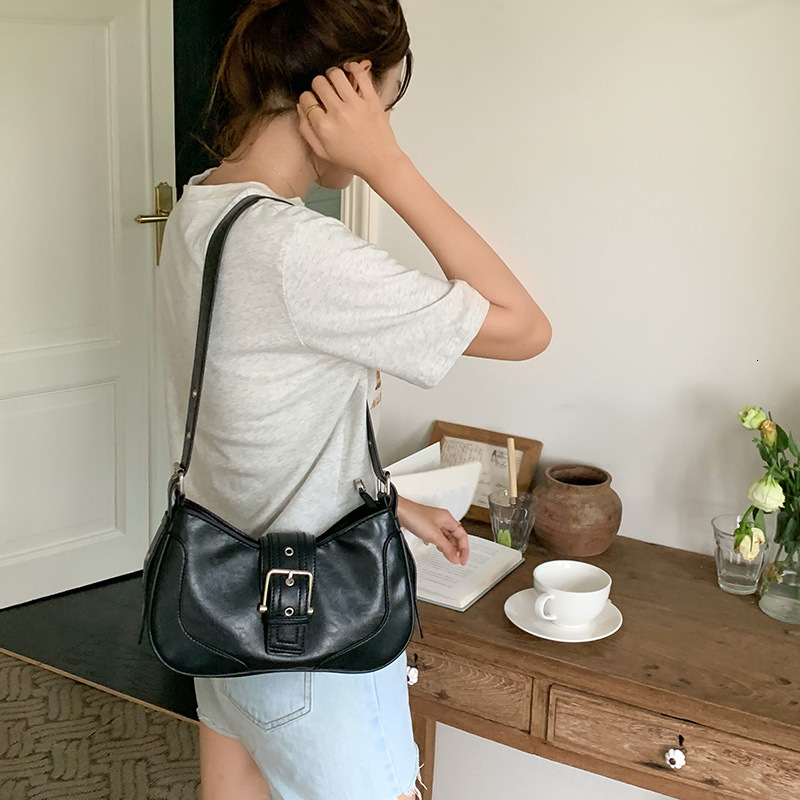 Women's new retro armpit bag crescent bag single shoulder crossbody bag designer large capacity women's shoulder bag