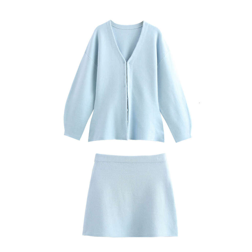Women's Winter New Simple 8-Color V-Neck Knitted Slim Cardigan Jacket + Short Skirt Set B5