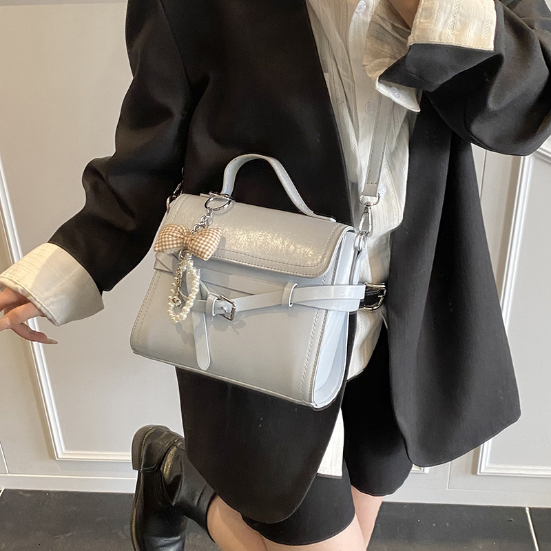 designer Handbag Women's 2025 New Trend Spring High-end Commuter Fashion Casual Small Square Bag Single Shoulder Crossbody Bag