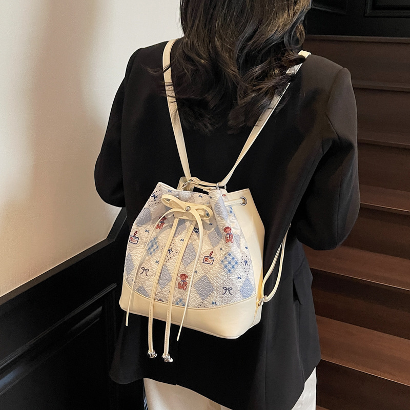 designer 2025 Summer New Fashion Casual Large Capacity Single Shoulder Bucket Bag for Women High-end Printed Versatile Stylish Backpack