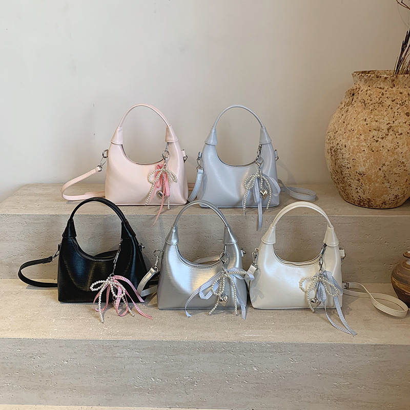 Small niche design, fashionable and simple shoulder bag, casual multifunctional crossbody bag, designer, large capacity handbag