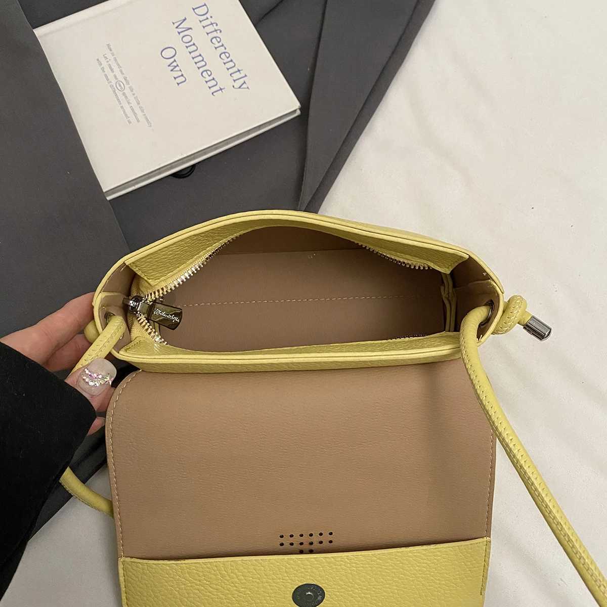 New Simple And Elegant Crossbody Bag Fashionable Single-Shoulder Bag With Texture Commuting Crossbody Bag XJ250604