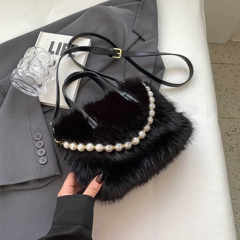 Winter Fashion Faux Fur Crossbody Bags for Womens Gift Pearl Chain Decor Shoulder Bag Ladies Handbags Top-handle Bag XJ250604