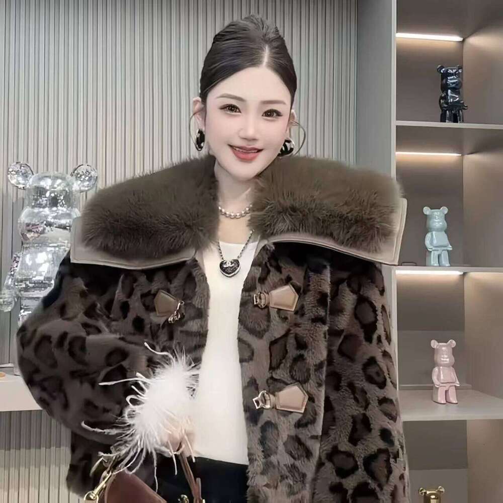 Faux Fur Coats for Women,Single Breasted Jacket,Thicken Warm Female Clothes,Spliced,,Turn-down Collar,New,Winter,2025