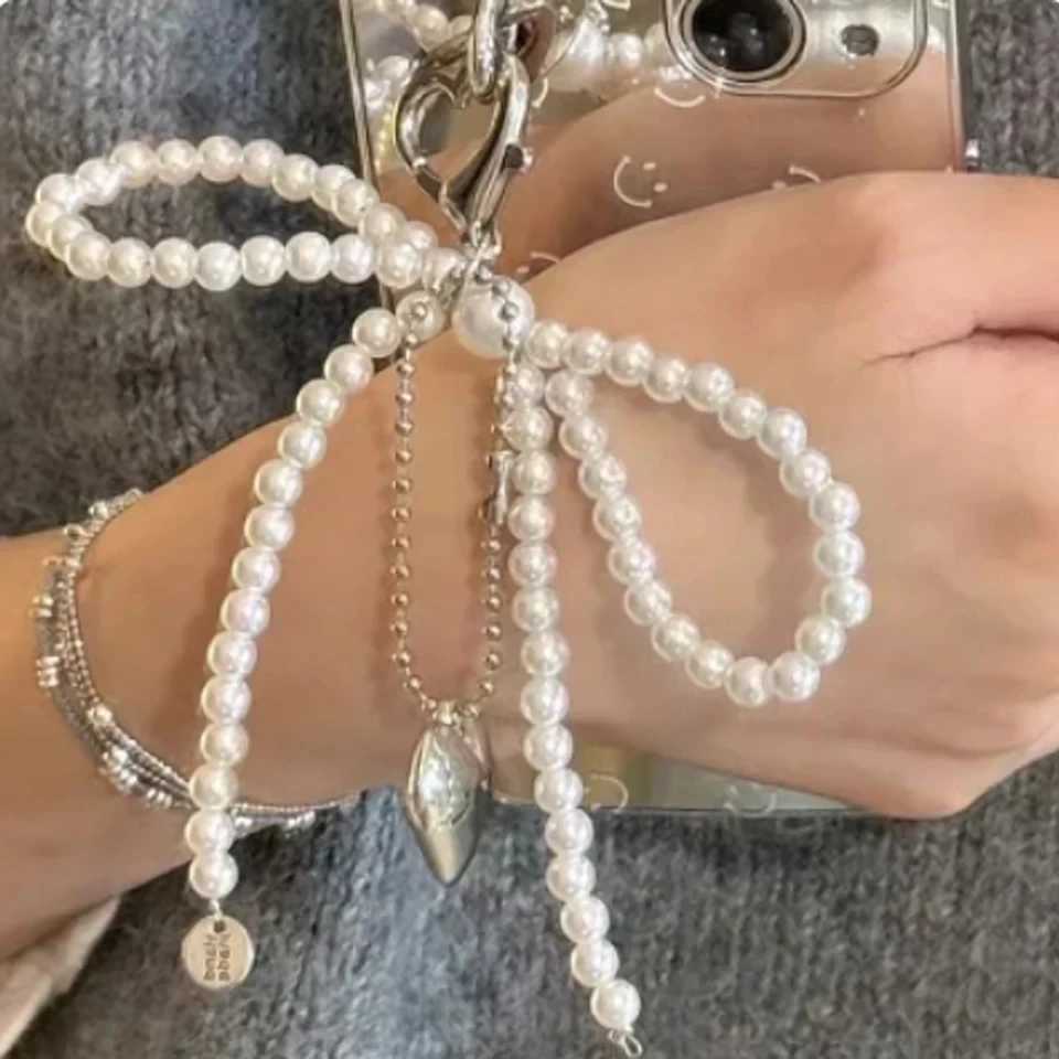 Bowknot Heart Bag Pendant Keychain Beaded Keyring White Pearl Bow Keychain Decoration For Bags Phones Car Korean Accessories W250604