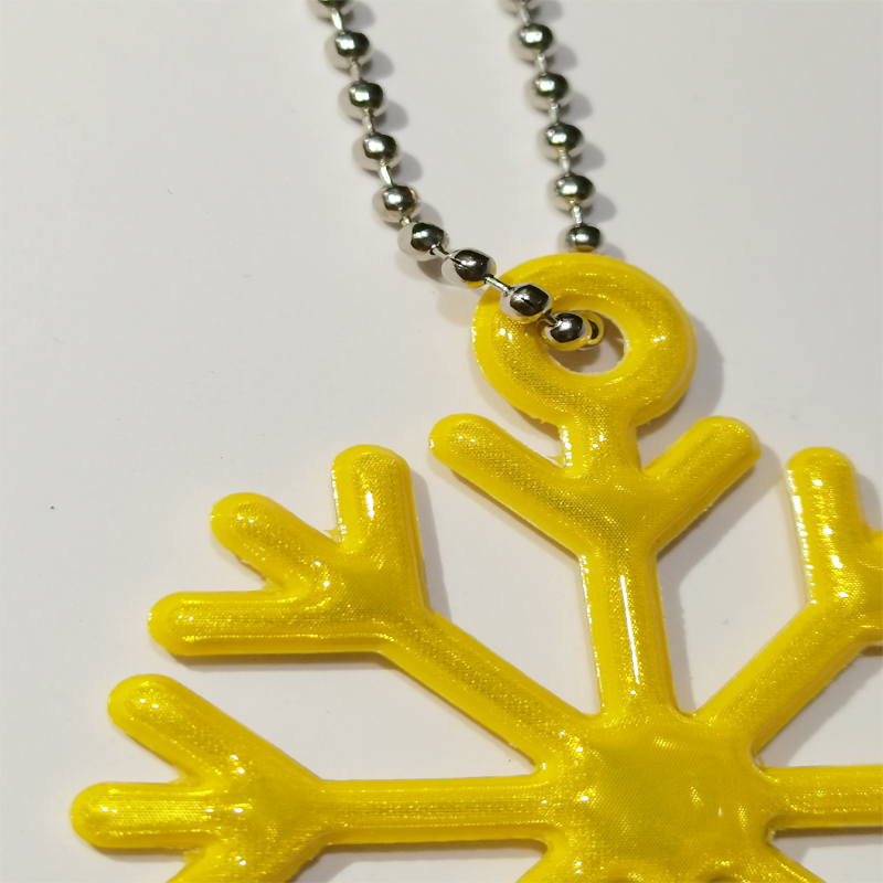 Snowflake Shaped Glow-in-the-Dark Pendant - Keychain/Backpack Charm for Night Outings with Customization Options