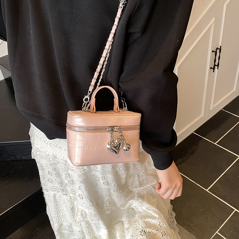 designer 2025 New Hot Fashion Chain Handbag Box Bag for Women High-Quality Texture Crossbody Bag Solid Color Simple Shoulder Bag