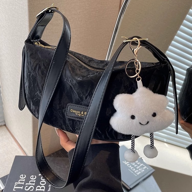 Ladies new niche fashion summer multifunctional shoulder and fashion crossbody dumpling bag designer women s shoulder bag and crossbody bag