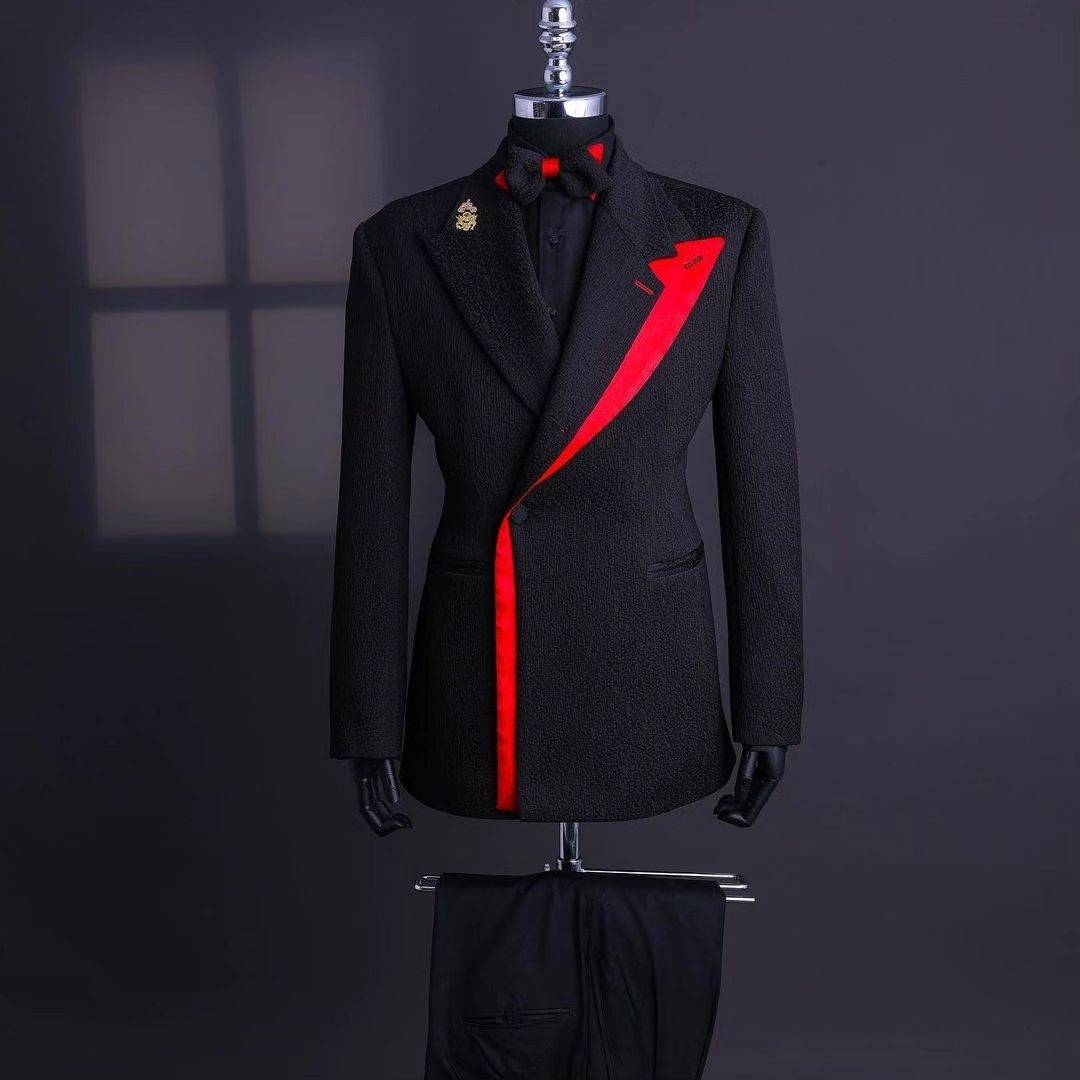 Classic Wedding Tuxedos Handsome Men Suits With Peaked Lapel 2 Pieces Set Jacket Vest Business Blazers Customized High Quality