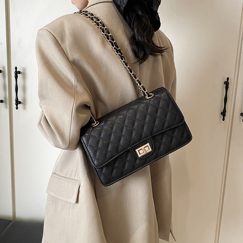designer High-end Luxury Handbag Underarm Bag 2025 New Quilted Chain Fashion Versatile Large Capacity Shoulder Crossbody Bag