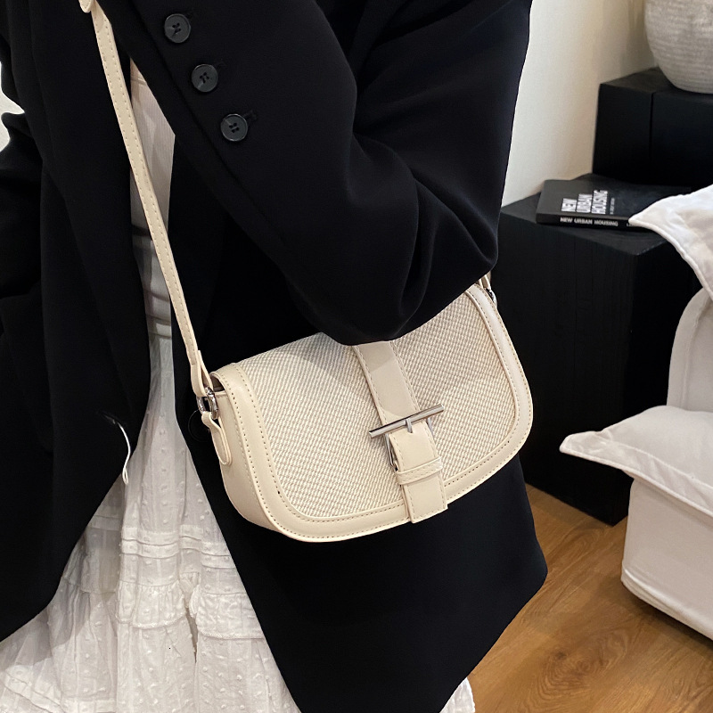 designer Niche Retro Saddle Bag 2025 Summer New Trend Underarm Bag Versatile Small Bag for Women Commuting Shoulder Crossbody Bag