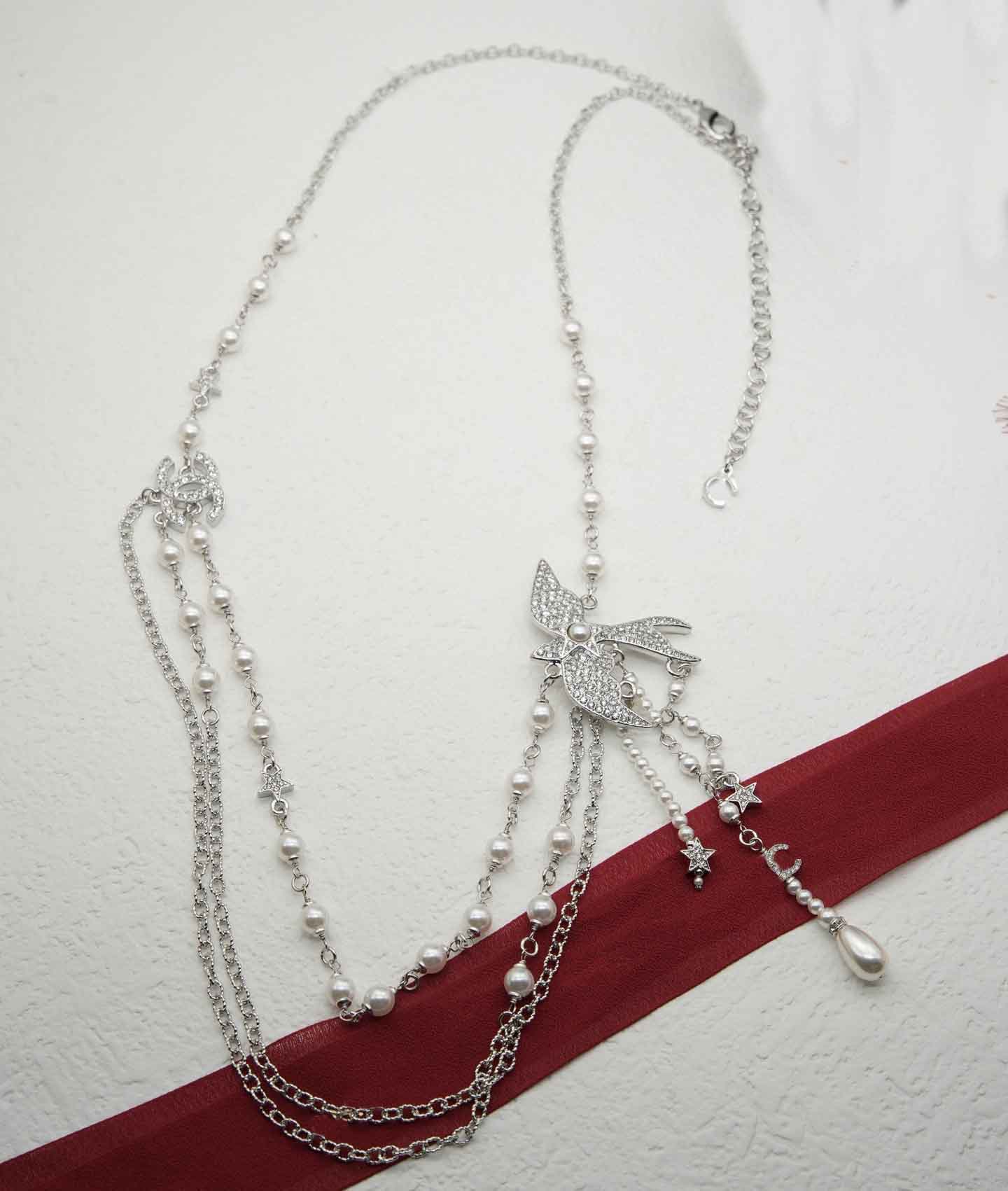 2025 Luxury quality charm waist belt with white shell beads in silver plated have stamp box Several layers PS6694A