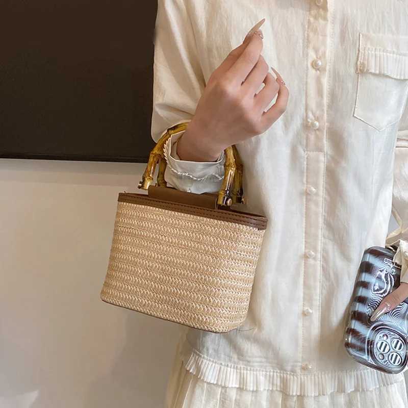 Summer New Niche Crossbody Bag Handwoven Small Bucket Handbag Womens Quality Straw Tote BagXJ250604