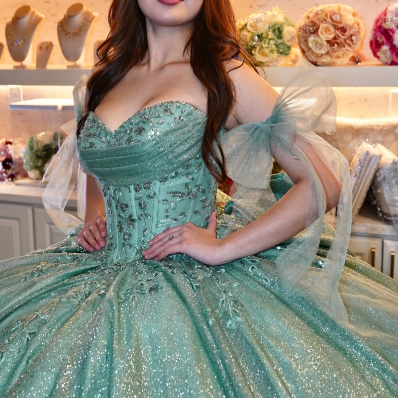 Mint Green Quinceanera Dresses Ball Gown Off The Shoulder Applique Lace Beading Bow Tull Party Birthday Sweet 16 Dress Vestidos 15 Anos