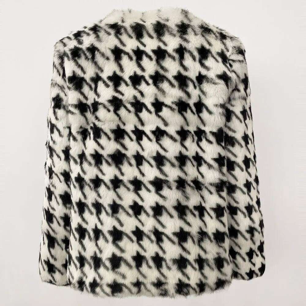 MENINA 2025 New Real Natural Rabbit Fur Coat Winter Jacket Women Thick Warm Pattern Elegant Outerwear Streetwear Fashion Tops