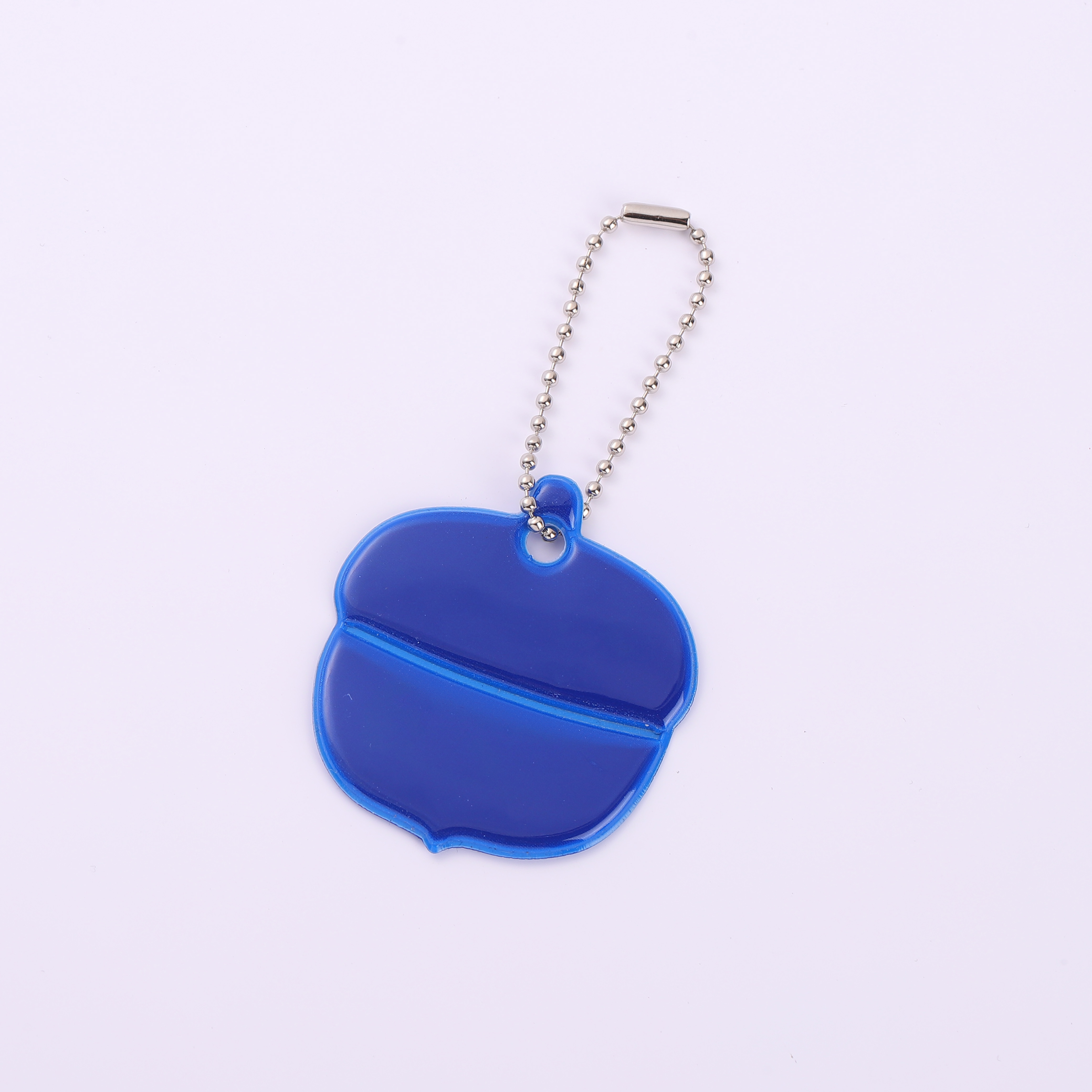 Pinecone Design Glow-in-the-Dark Back Pack Decorations with Improved Visibility During Evening Commutes