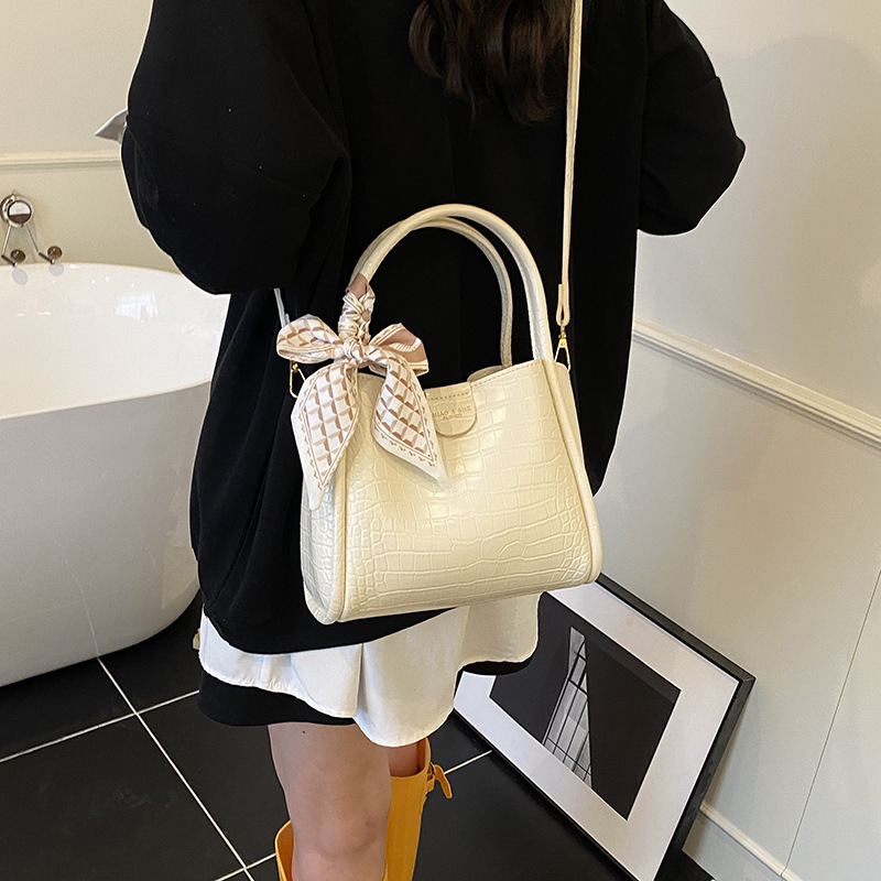 designer High-end Stone Pattern Handbag Bucket Bag for Women 2025 New Niche Commuter Versatile Casual Shoulder Crossbody Bag