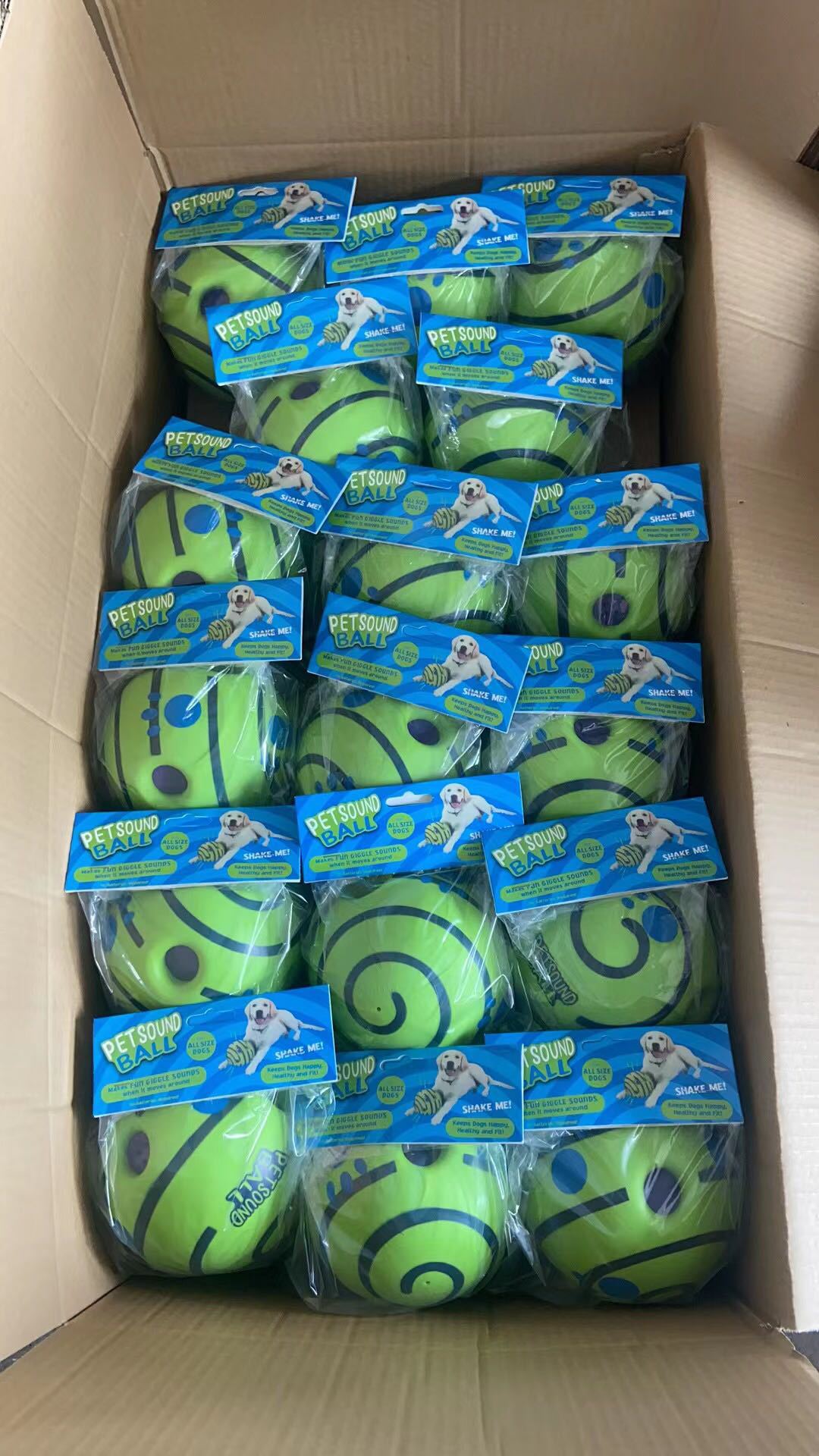 free shipping Interactive Dog Fun Giggle Sounds Squeaky Toy with Bouncing Vinyl Ball for Pet Chew