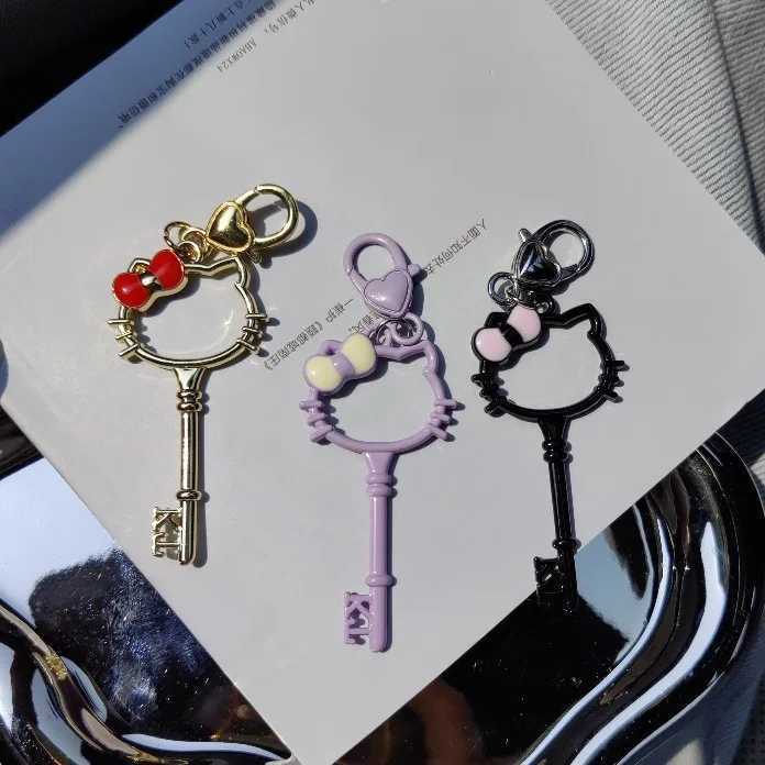 Cute Keychain Creative Car Keychains Bag Pendant Jewelry Trinket Girls Car Key Ring Pendant Friends Gift Key Chains for Women M250604