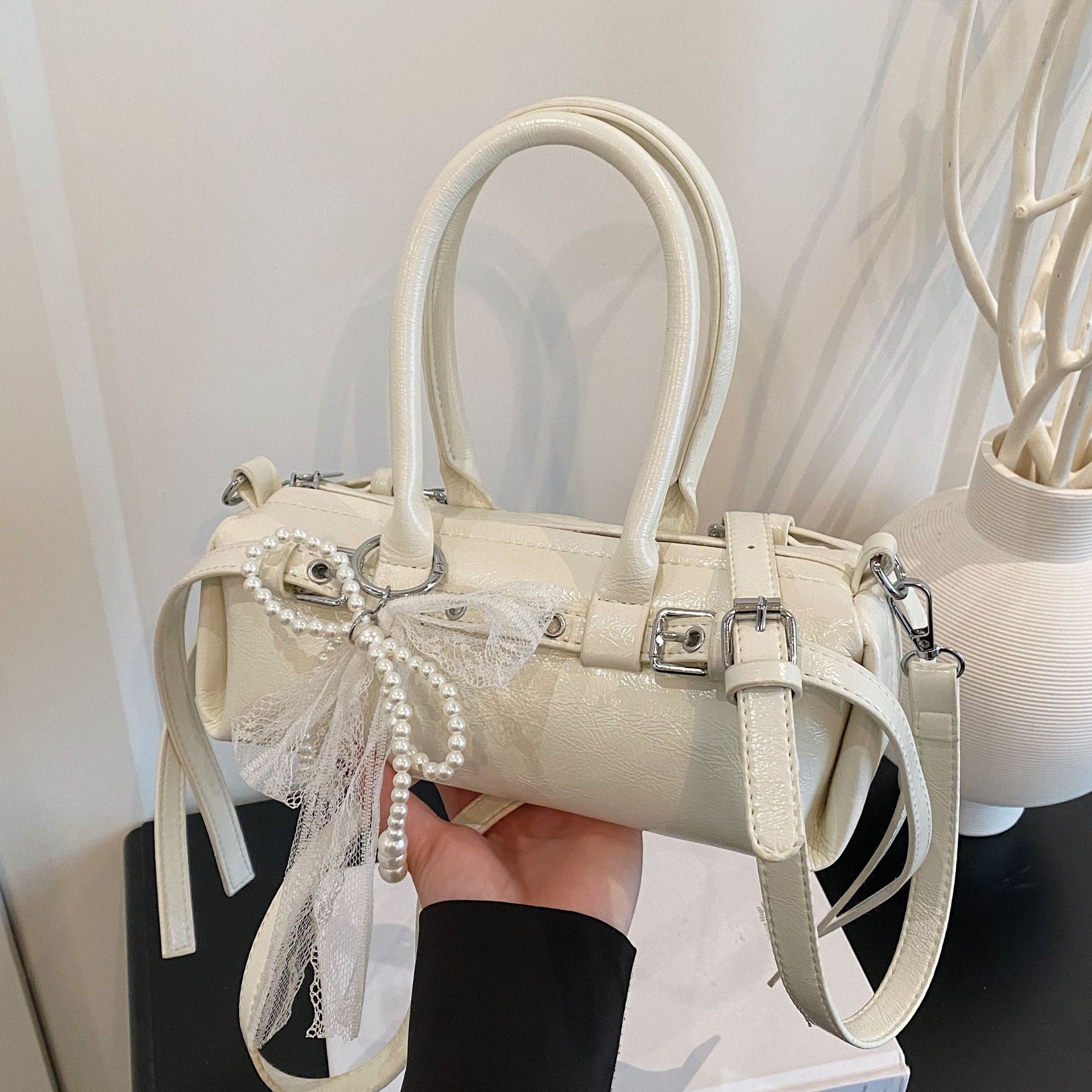 designer Korean Niche Trendy Fashion Handbag Baguette Bag for Women 2025 Spring Summer New High-end Casual Shoulder Crossbody Bag