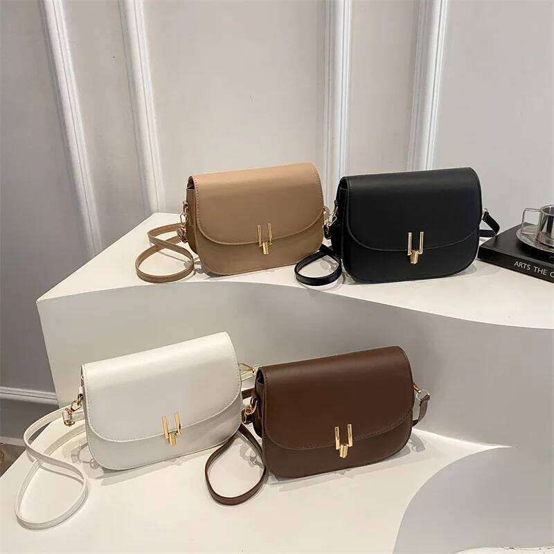Women's Bags Designer Women's Spring New Simple, Trendy And Elegant Crossbody Saddle Bag With Niche Design Lock Buckle