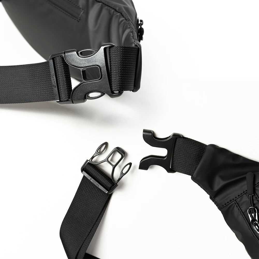 Men Chest Bag Anti-theft Zipper Multifunction Crossbody Bag Waterproof Short Trip Fashion Lightweight Bag with Headphone Hole W250604