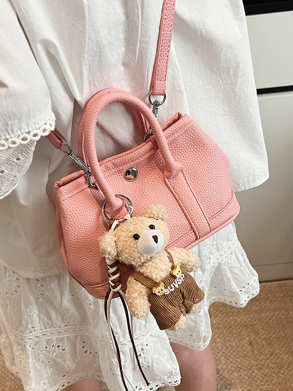 designer Cute Mini Super Popular Small Bag for Women 2025 New Summer Versatile Crossbody Bag Fashion Hot Handbag Bucket Bag