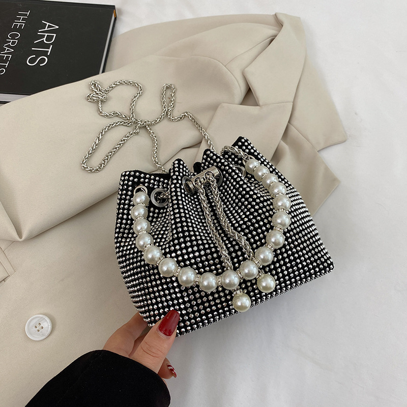Pearl Handbag For Women Free Shipping New Trendy Fashion Shiny Designer Rhinestone Shoulder Bag Internet Shopping Bag Celebrity Stylish Chain Crossbod