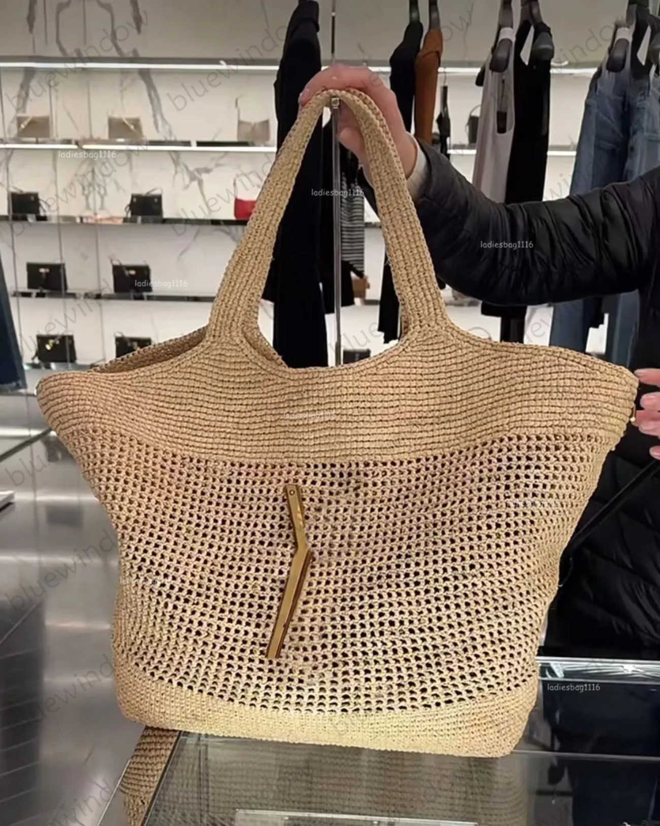 Totes quality Tote Bag Designer Women Handbag Raffias Hand-Embroidered Straw High Quality Beach Large Capacity Totes Shopping Shoulder Bags CRD2407191F25