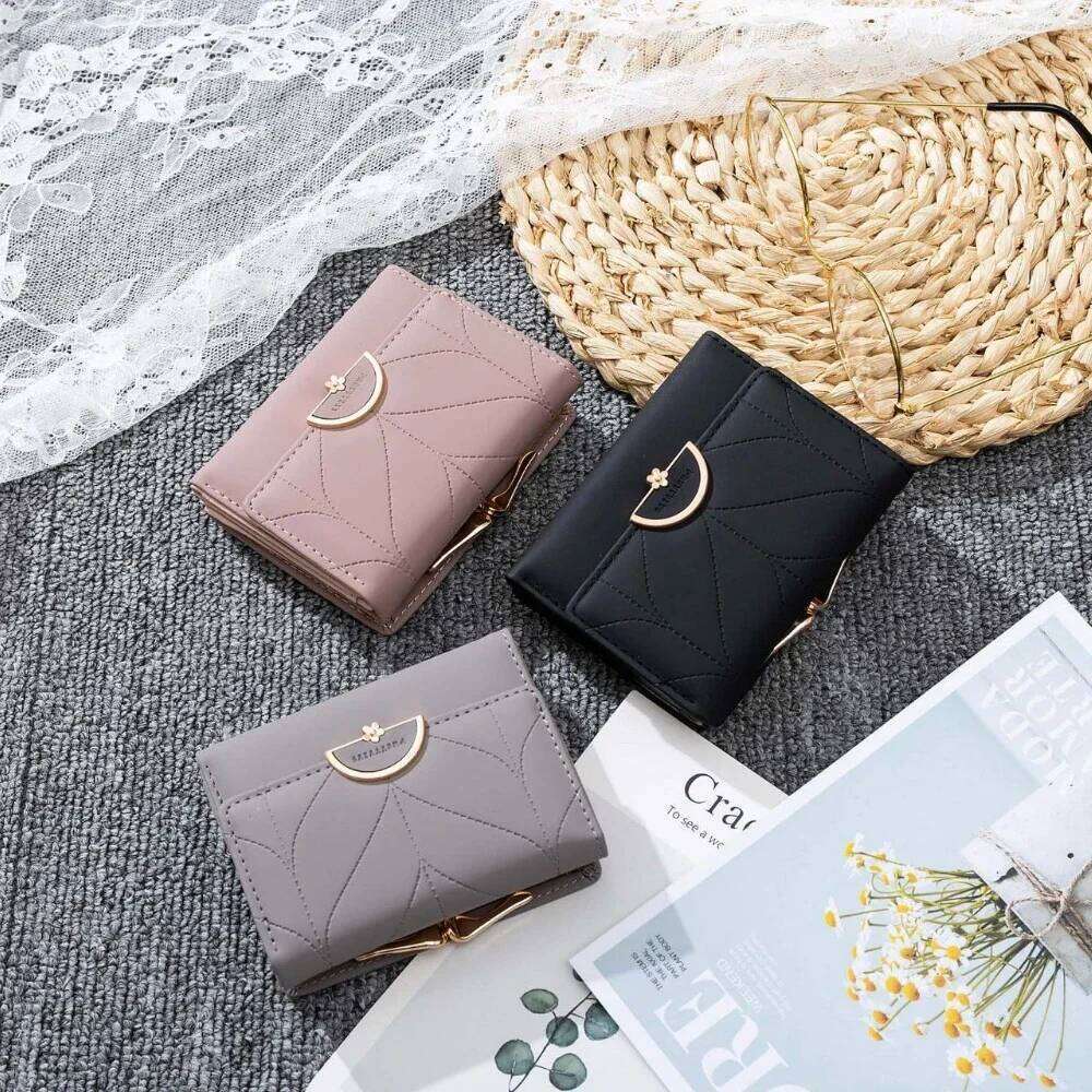 Summer New Women's Short Wallet Japan and South Korea PU Leather Hardware Buckle Three Fold Bag High Texture Multi-c