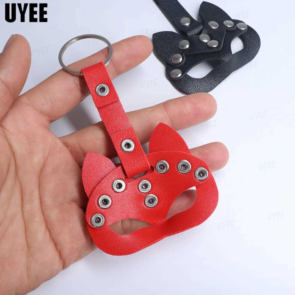 UYEE Handmade Punk Fox Keychain PU Leather Metal Rivet Ladies Car Keychain Pendant Luxury Design Decoration for Bag Couples Gift M250604