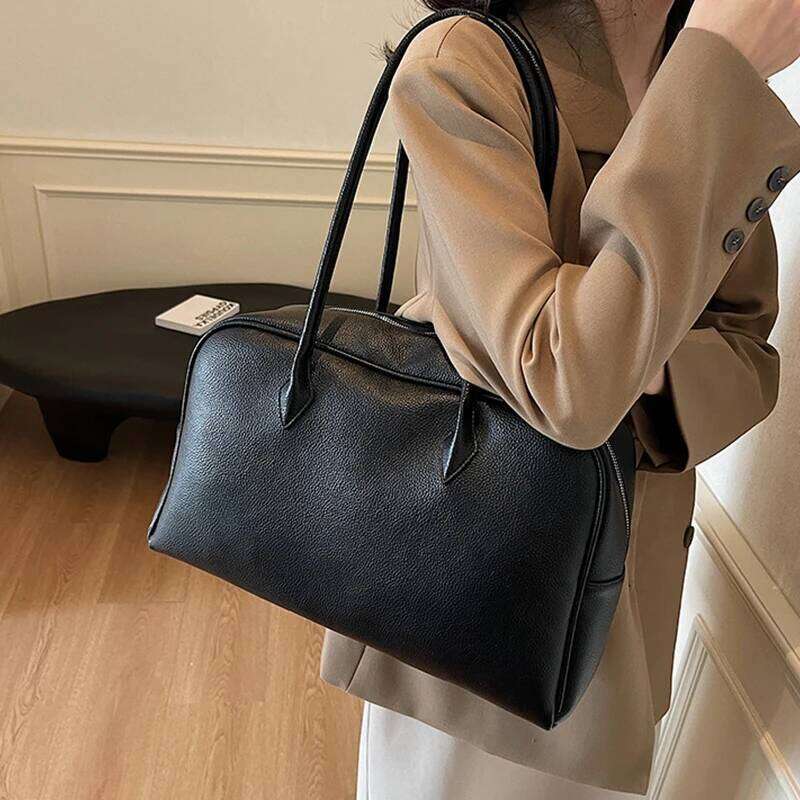 Women's Bags Designer Fashion Korean Shoulder Brand Simple High-End Pure Color Soft Leather Versatile Large Capacity Commuter Women's Undera