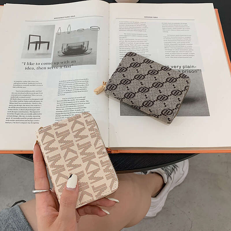 Live Streaming Trademark New for Women Exquisite High-end Driver's License Multi-card Slot Large Capacity Holder Card Sleeve AAAAA