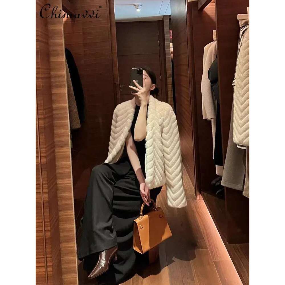 High Fashion Herringbone White Fluffy Short Coat Winter Clothes New Elegant Mink Veet Long Sleeve Warm Womens Jackets Top