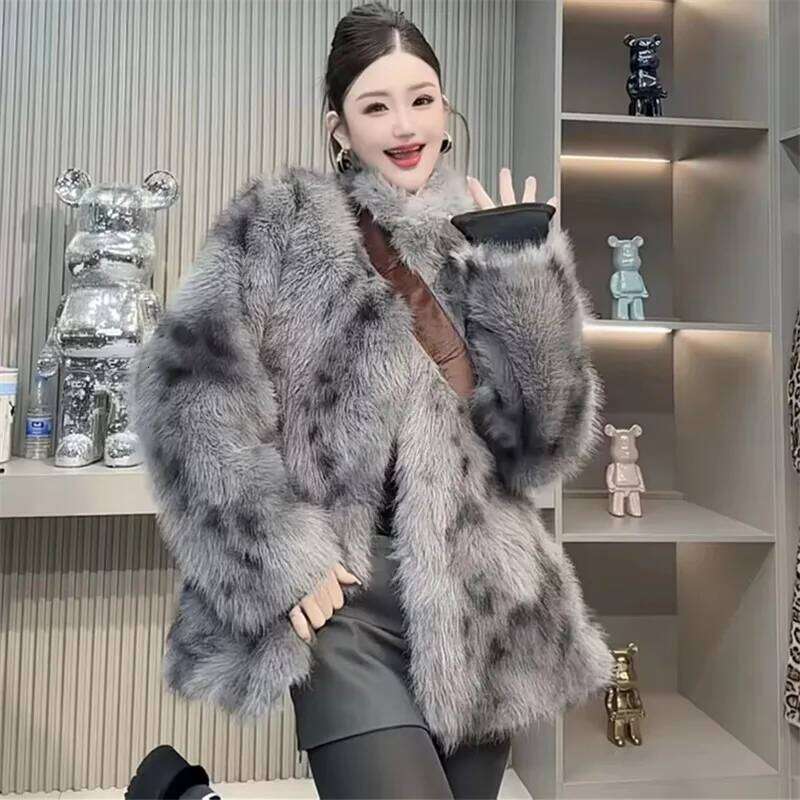 Faux Fox Fur Coats For Women,Covered Button Jacket,Female Thick Warm Clothes,O-Neck,High Quality, New, Winter,2025