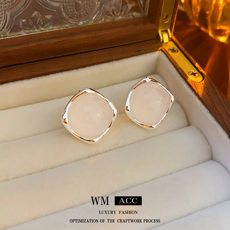 Silver Needle Korean style Simple Square Crystal Earrings, Fashionable and Versatile Earrings, Ins High End Sense