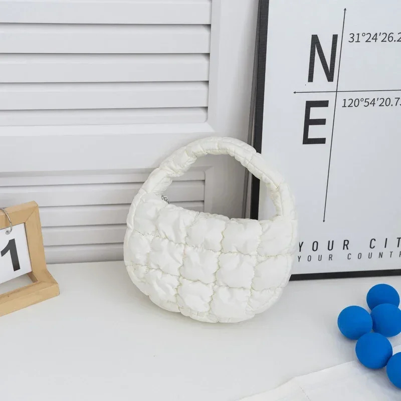 Mini Puffer Tote Bag Soft Nylon Padded Key Pouch Fashion Quilted Circle Phone Purse Elegant Purple Simple Trend Handbag 250530