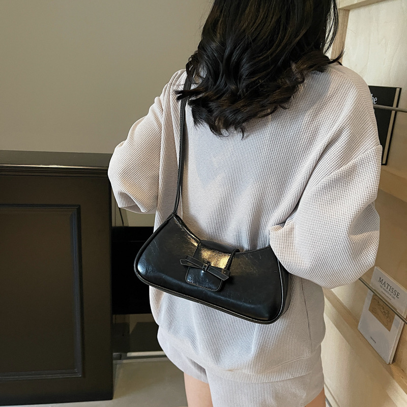 designer Korean Style Fashion Niche Bowknot Baguette Bag for Women 2025 New Handbag Trendy Versatile Shoulder Crossbody Bag