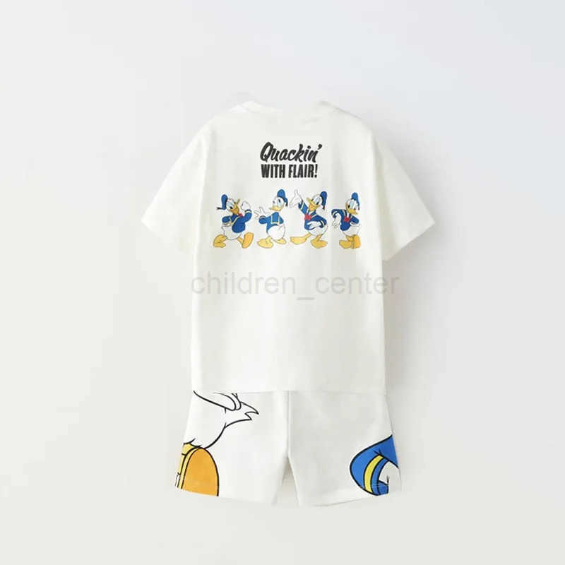 Disney Donald Duck Cartoon T-shirt + Shorts 2pc/set Boys Clothes Summer Clothing Loose Casual Short Sleeve Suit Childrens Wear Disney W250604