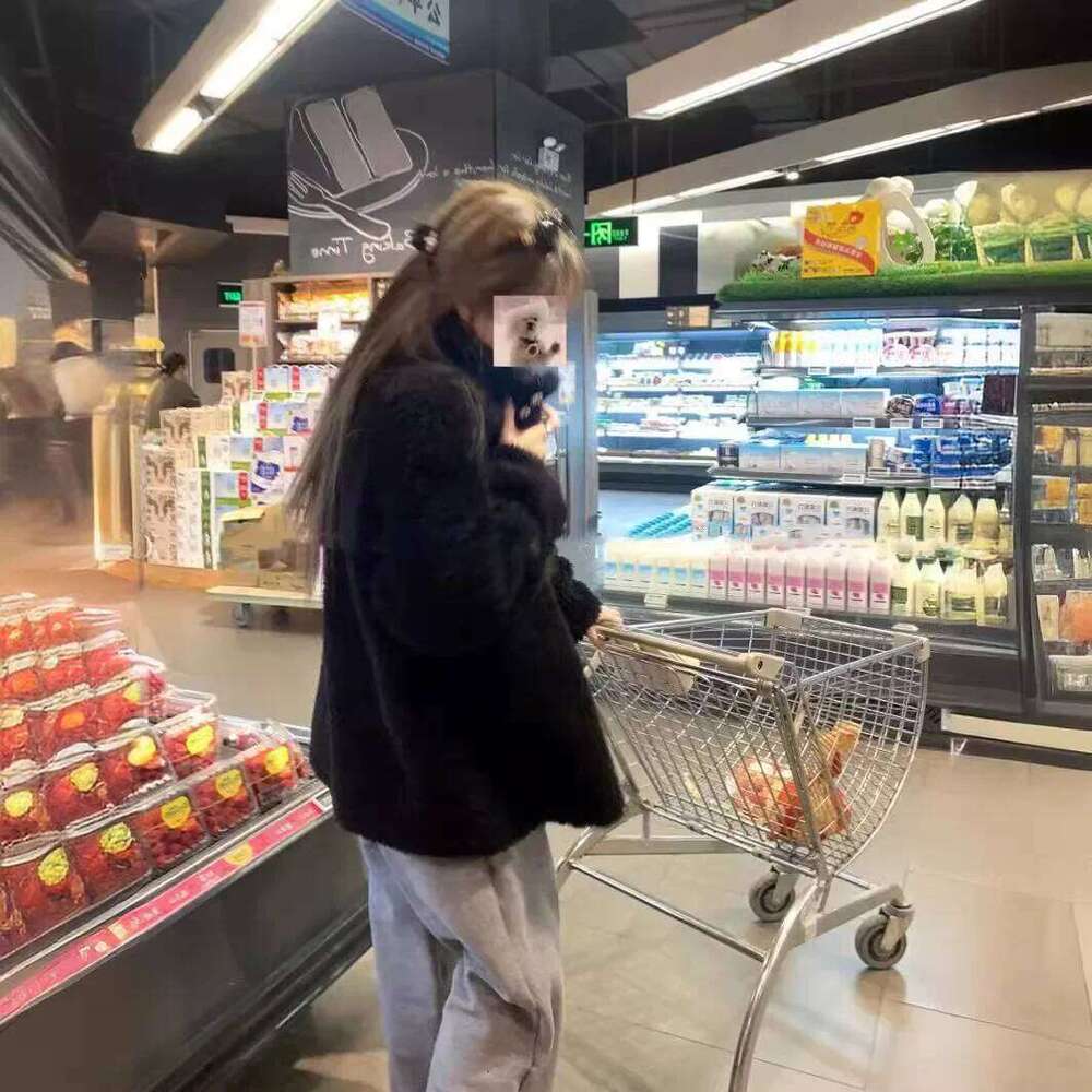 Lamb Fur Jacket Women's Loose Fashionable Plush Leather Coat New Style Autumn Winter Medium Length Lightweight Outerwear