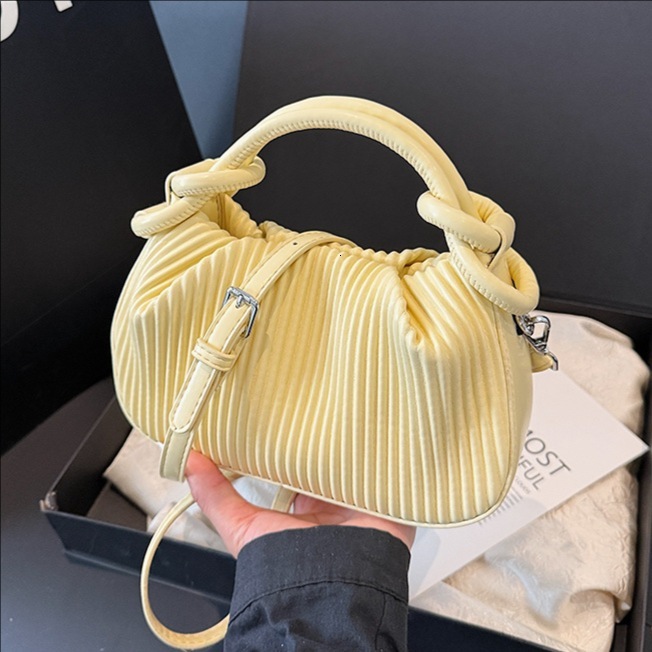 designer 2025 New Solid Color Simple Casual Design Handbag Women's Trendy Fashion Pleated Versatile Shoulder Crossbody Bag
