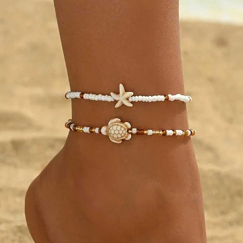 Set of Two Brown Starfish and Turtle Designs Pendant Anklet for Women Summer Ocean Theme Foot Jewelry Ideal for Beach Vacations W250604