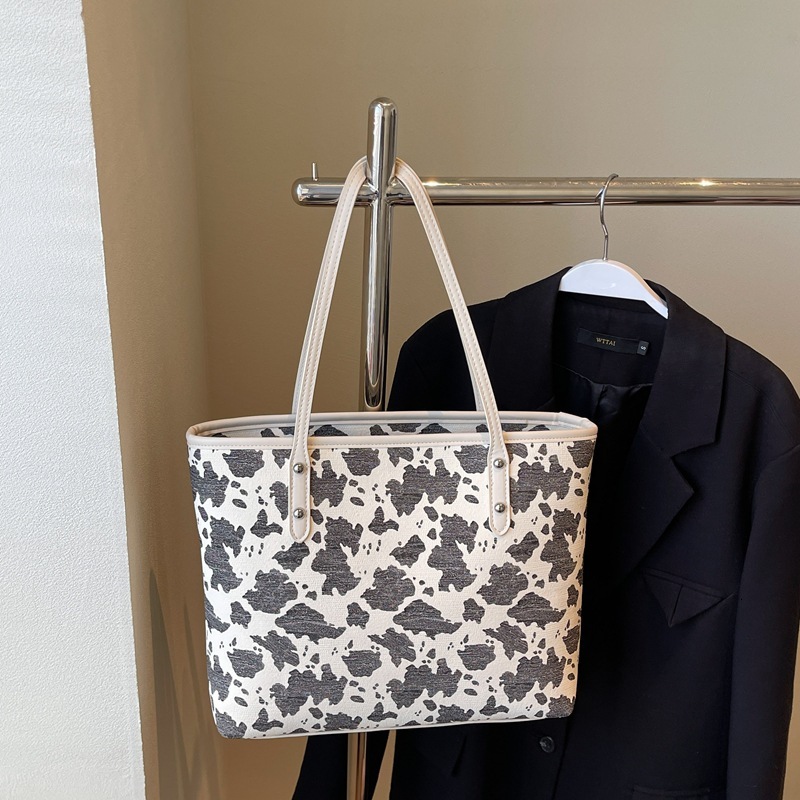 Free Shipping Designer Bag Women's New Autumn And Winter Printed Cow Mother Fashionable Leopard Print Single Shoulder Bag With Large Capacity