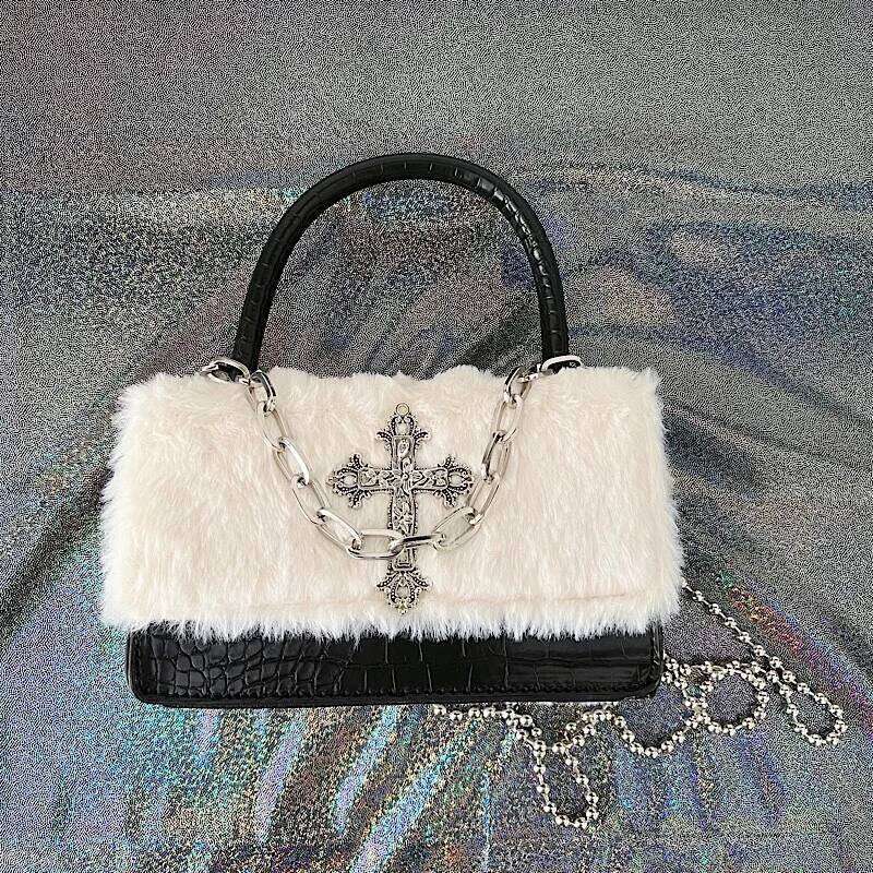 Hot Selling Xiuya Y2k Gothic Handbag For Women Soft Plush Cross Applique Chain Shoulder Hot Girls Hip Hop American Style Crossbody Bag Designer Bags