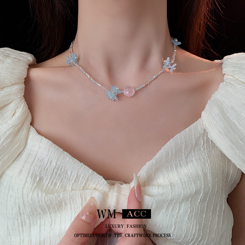 Acrylic flower rice bead collarbone chain, simple temperament, light luxury