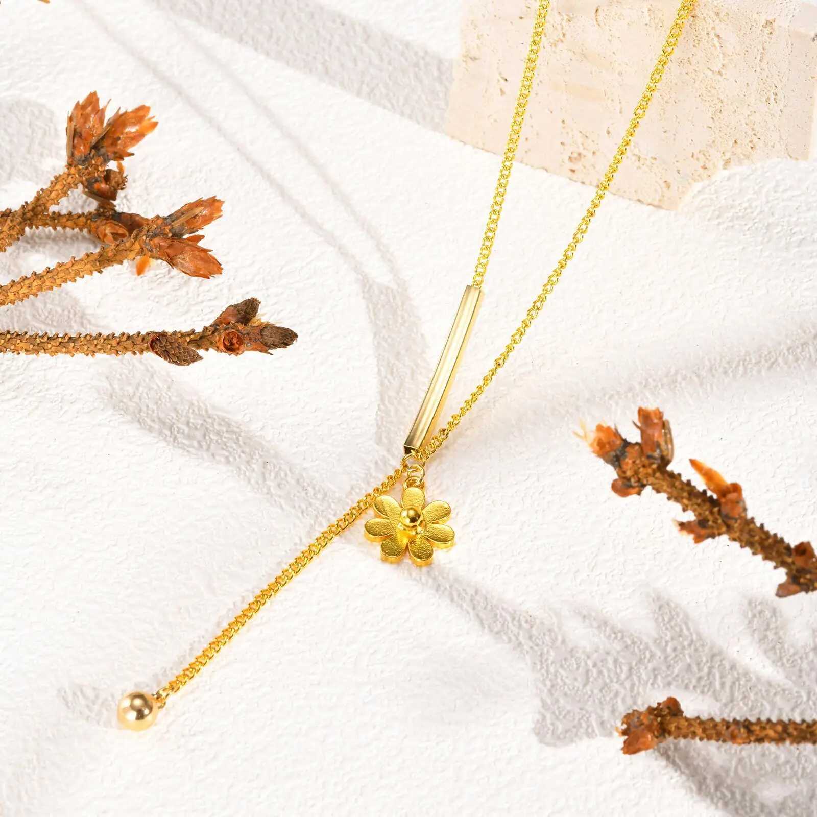 Stainless Steel Jewelry Elegant Little Daisy Flower Tassel Pendant Necklace For Party Women Mom Girlfriend Valentines Day Gift XJ250604