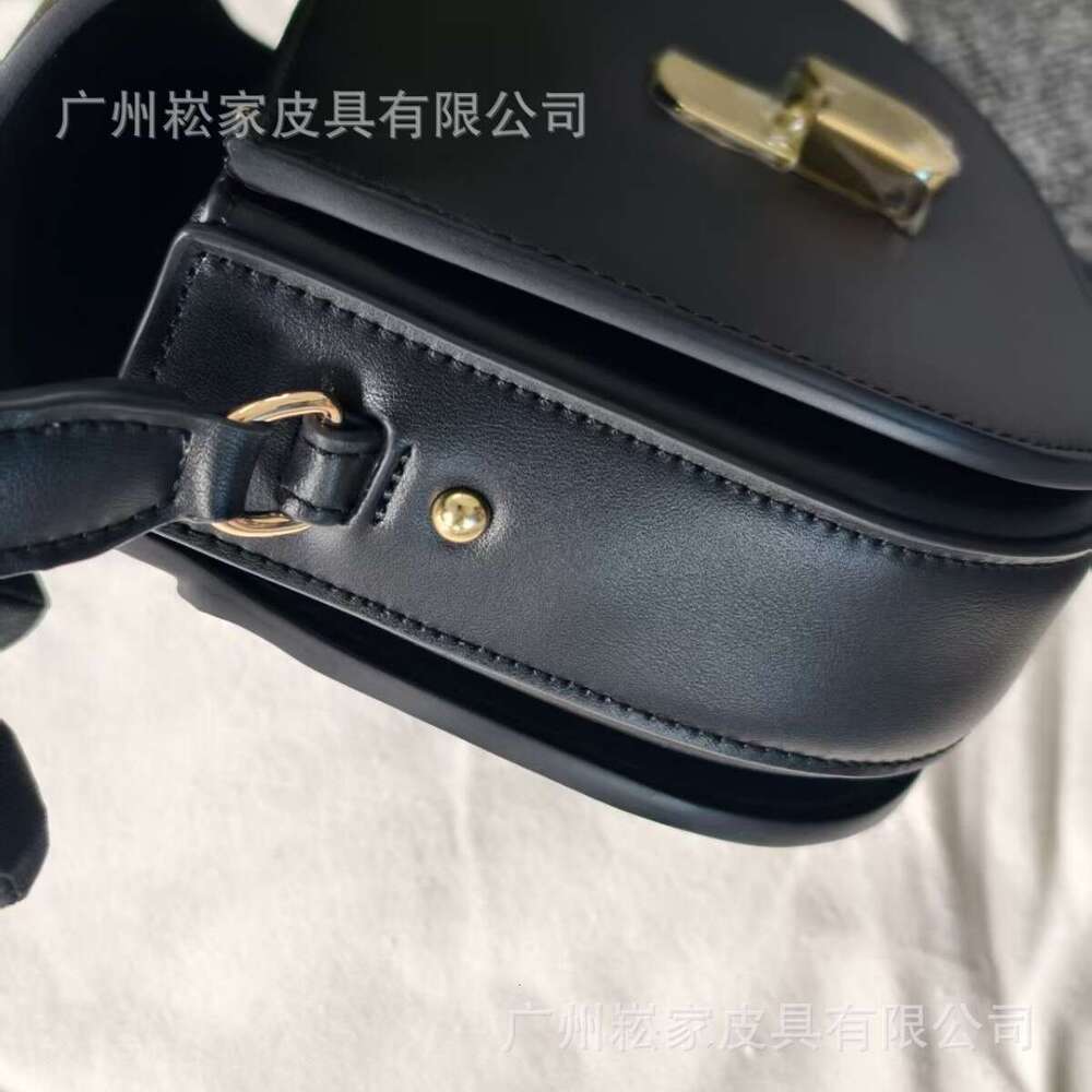 Women's Bags Designer French Sezane Saddle Women's High-End Fashion Leather Metal Lock Bag Shoulder Crossbody