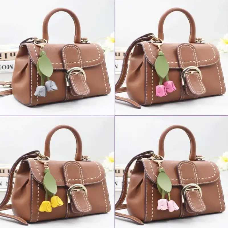 Kawaii Tulip Keychain Cute Bag Charm Anti-Lost Key Holder Leather Pendant for Women Girls CC88 W250604